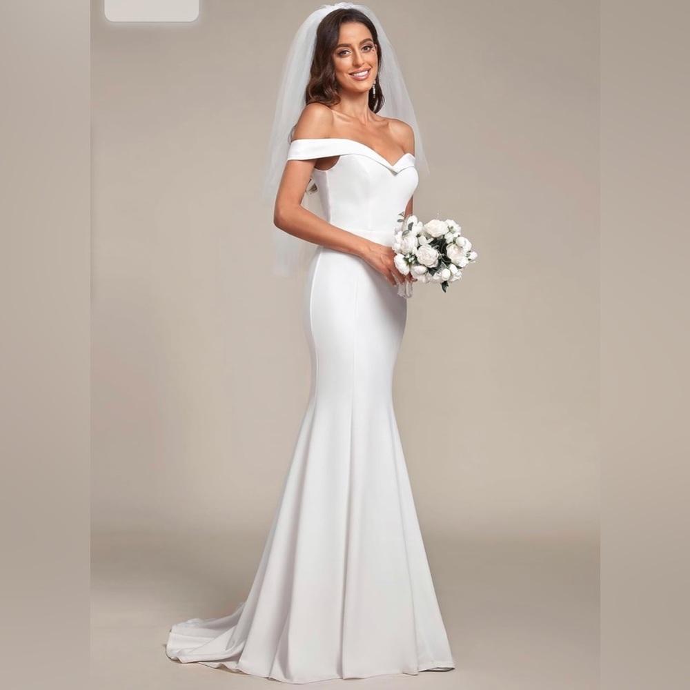 NWT White Full Length Mermaid Gown for Wedding, Prom, Homecoming